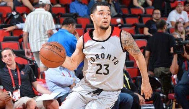 在首回合的 在首回合的