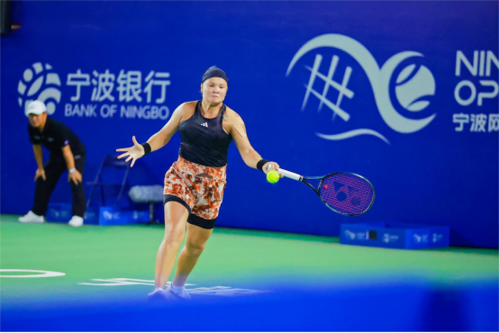 球运动员 球运动员