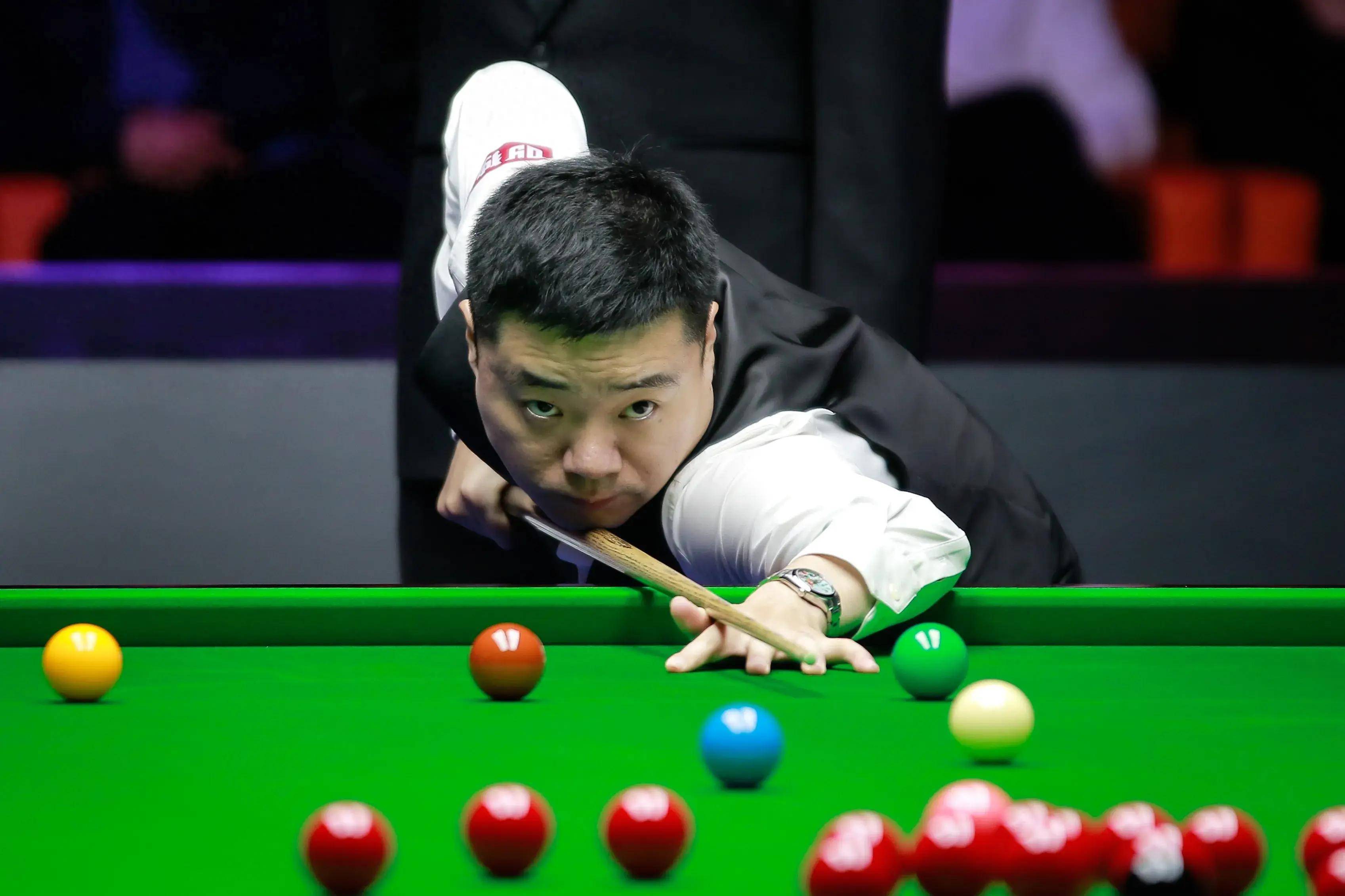 场发挥关键 场发挥关键