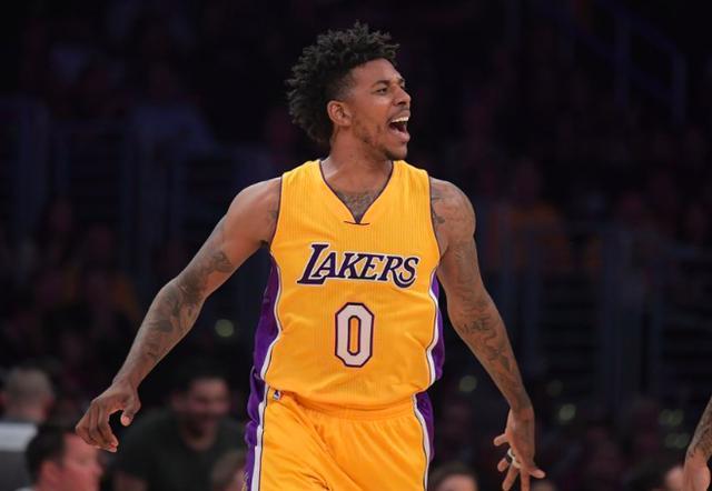 对抗与弱侧 对抗与弱侧